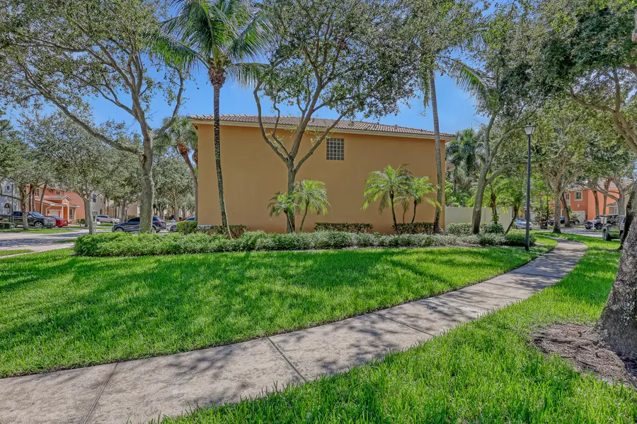 4493 Lake Tahoe Circle, West Palm Beach, FL 33409 - #2