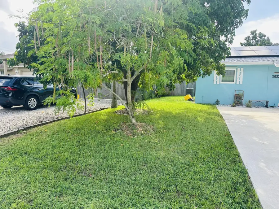 1657 Magnolia Lane, West Palm Beach, FL 33417 - #3