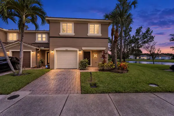 2631 SW Marshfield Court, Port St Lucie, FL 34953