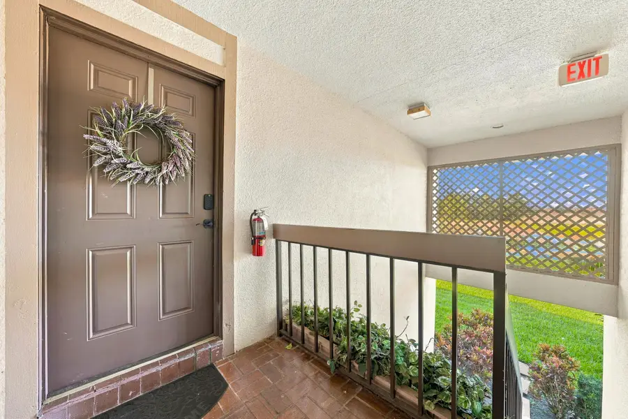 1111 Duncan Circle #202, Palm Beach Gardens, FL 33418 - #2