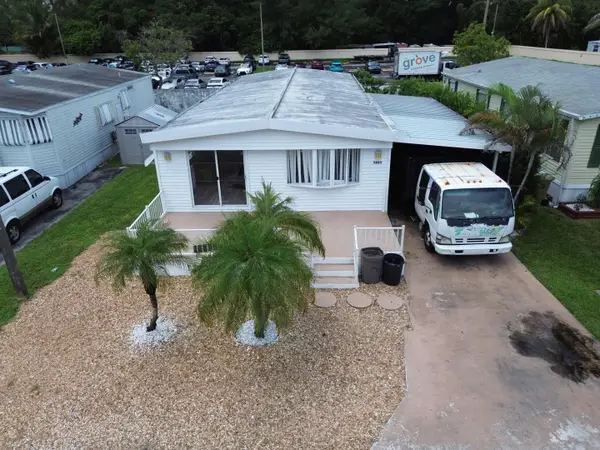 5863 SW 29th Avenue, Fort Lauderdale, FL 33312