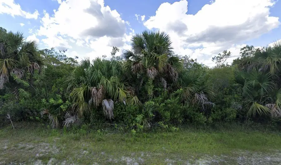 859 Ashland Street E, Lehigh Acres, FL 33974 - #3