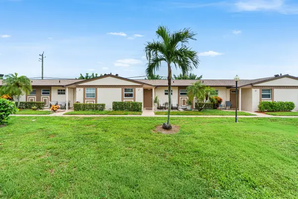 2883 Crosley Drive W #F, West Palm Beach, FL 33415