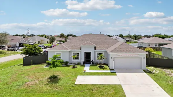 1016 SW Paar Drive, Port St Lucie, FL 34953