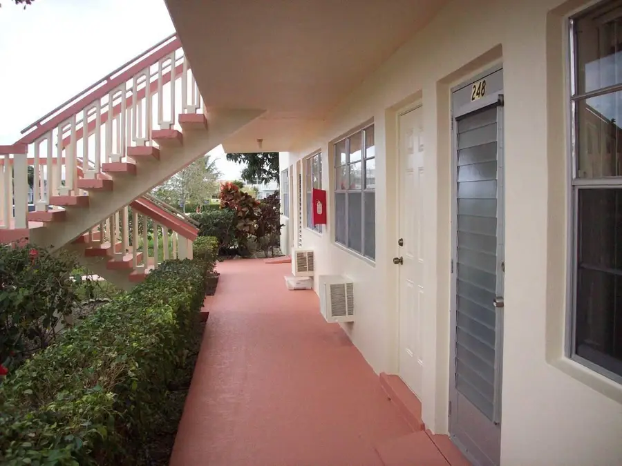 263 Camden K, West Palm Beach, FL 33417 - #2