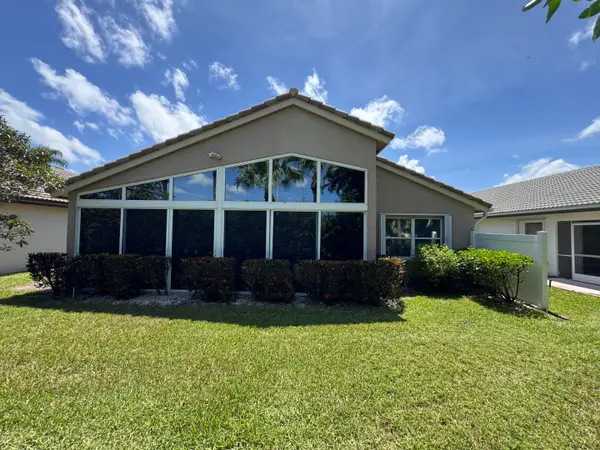 6693 Sun River Road, Boynton Beach, FL 33437