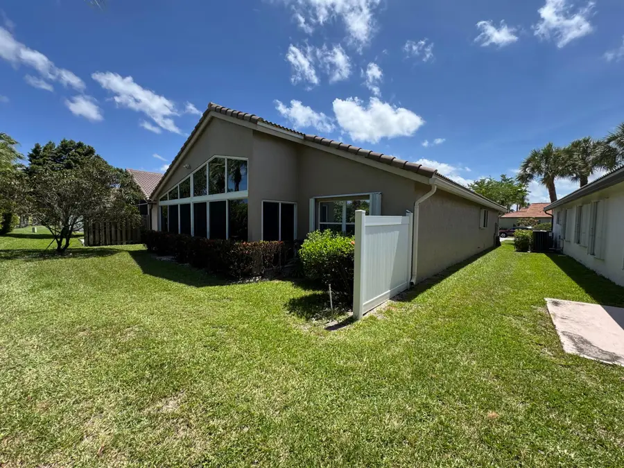 6693 Sun River Road, Boynton Beach, FL 33437 - #3