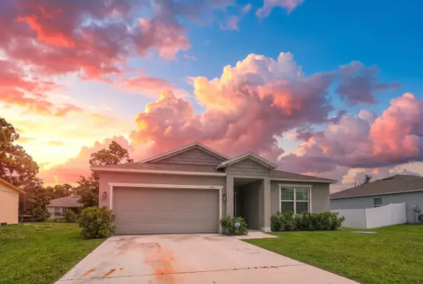 1811 SE Sandia Drive, Port St Lucie, FL 34983