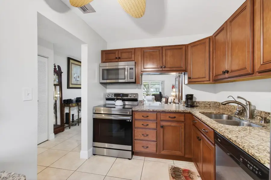 136 Lake Rebecca Drive, West Palm Beach, FL 33411 - #2