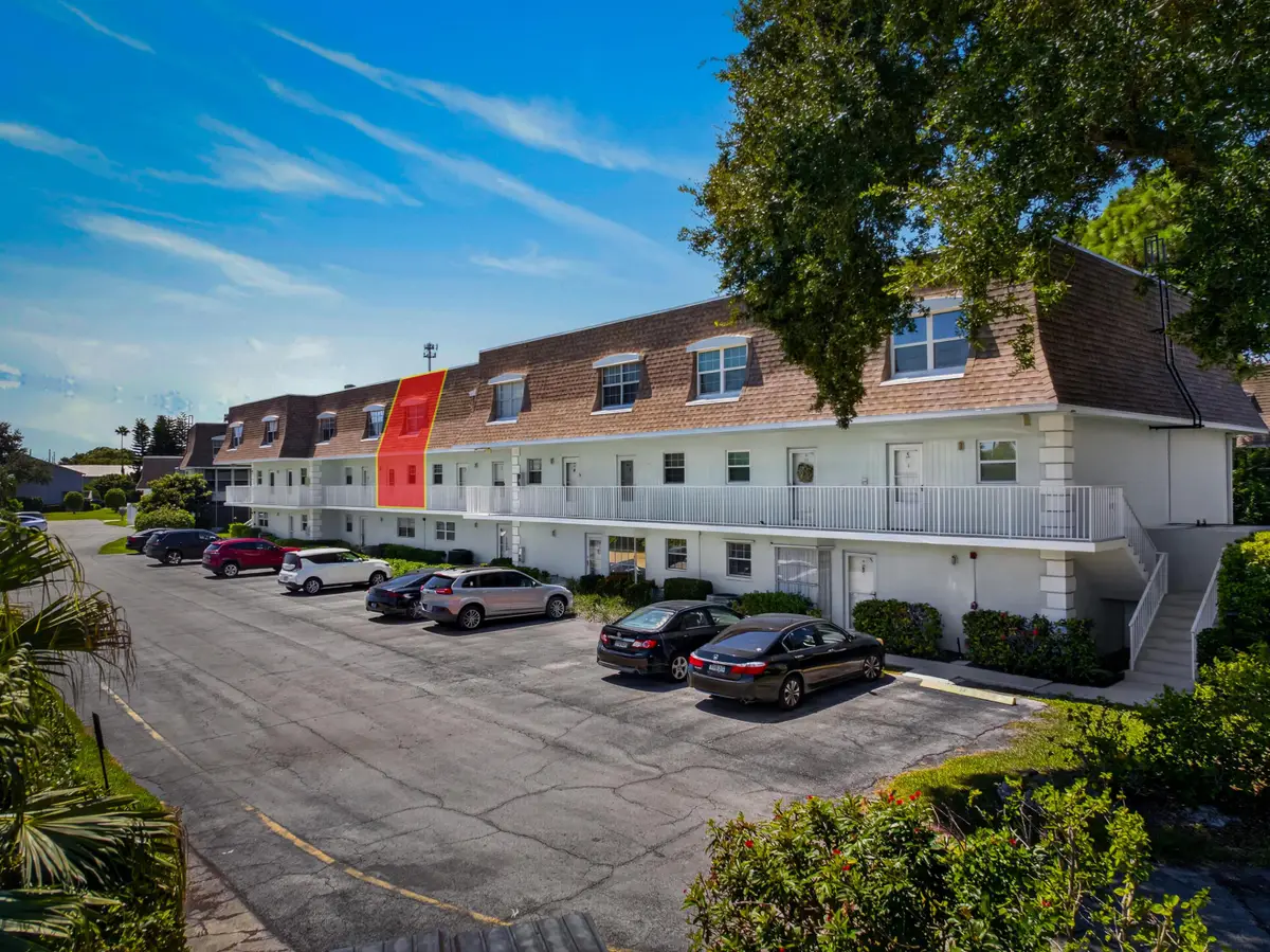 1901 Indian River Boulevard #C207, Vero Beach, FL 32960 - #1