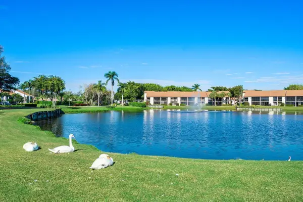 5355 10th Fairway Drive #2, Delray Beach, FL 33484