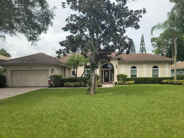 1716 SW Mockingbird Drive, Port St Lucie, FL 34986