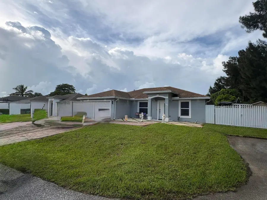 3941 Tropical Way, Palm Springs, FL 33461 - #2