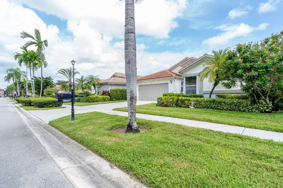 9847 Harbour Lake Circle, Boynton Beach, FL 33437 - #3