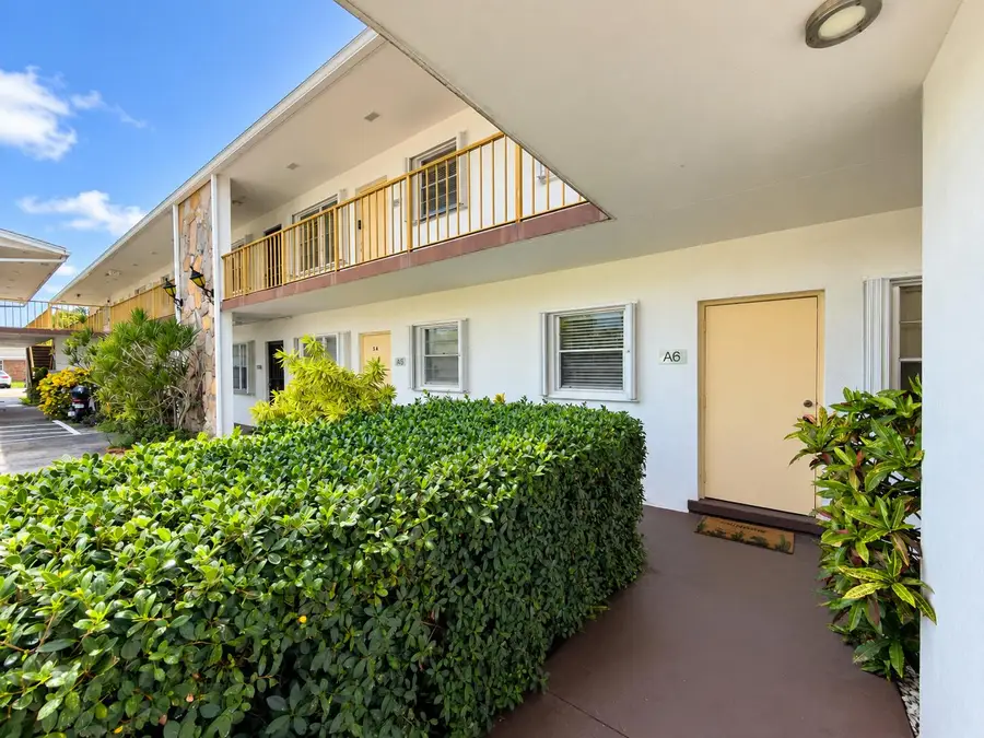 111 Cleveland Street, Lake Worth Beach, FL 33461 - #3