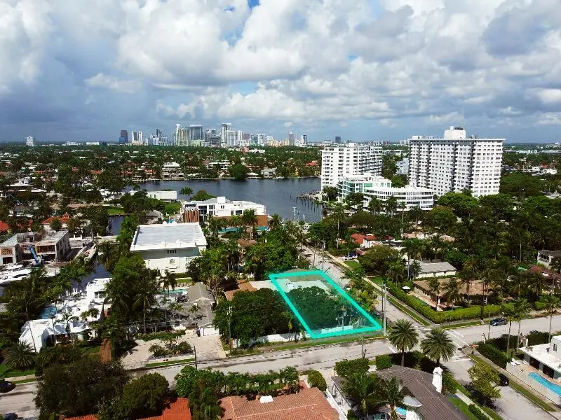 401 Poinciana Drive, Fort Lauderdale, FL 33301 - #2