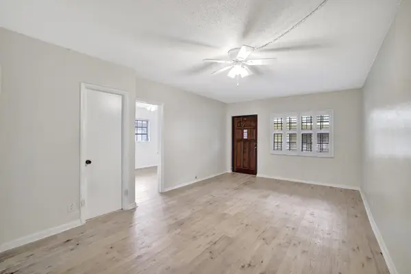 917 NE 16th Avenue #7, Fort Lauderdale, FL 33304