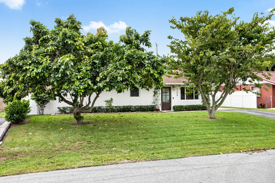 4358 Birdwood Street, Palm Beach Gardens, FL 33410 - #2