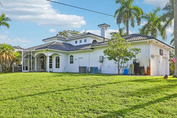 6911 NW 84th Avenue, Parkland, FL 33067