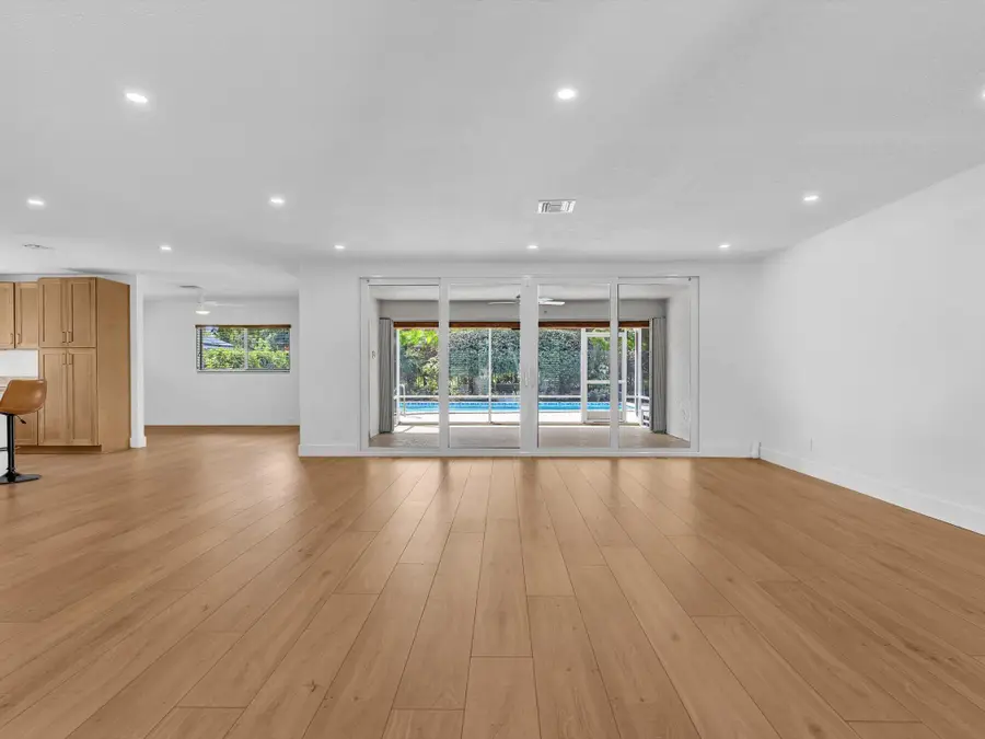 3264 Lakeview Drive, Delray Beach, FL 33445 - #3