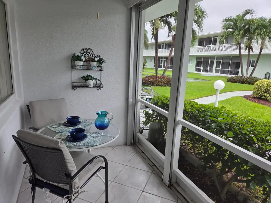 2100 NE 38th Street #110, Lighthouse Point, FL 33064 - #2