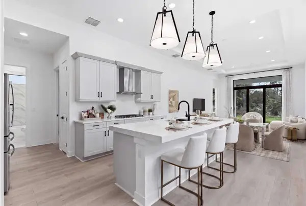 382 SE Via Sangro, Port St Lucie, FL 34952