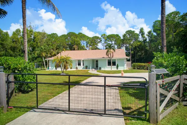 12353 61st Street N, West Palm Beach, FL 33412