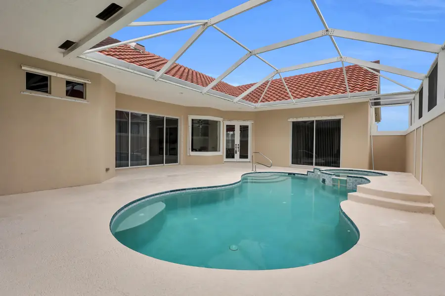 694 SW Lake Charles Circle, Port Saint Lucie, FL 34986 - #3
