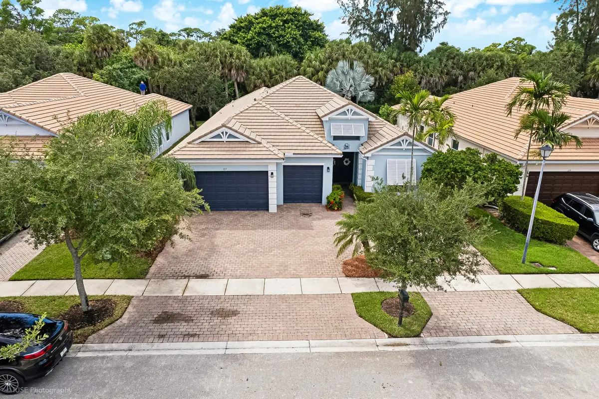 127 Palm Beach Plantation Boulevard, West Palm Beach, FL 33411 - #1