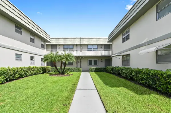 525 Monaco K Boulevard, Delray Beach, FL 33446