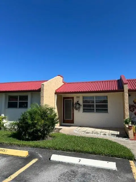 153 Lake Anne Drive, West Palm Beach, FL 33411