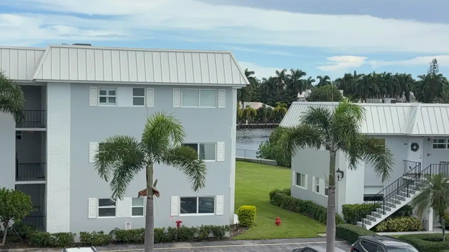 10 Colonial Club Drive #305, Boynton Beach, FL 33435 - #3