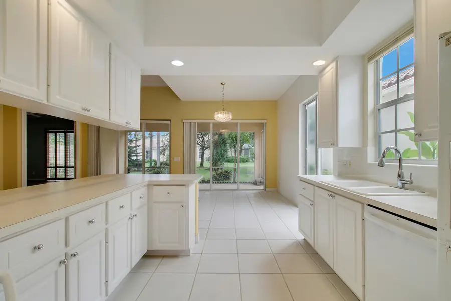 10755 Wharton Way, Palm Beach Gardens, FL 33412 - #2