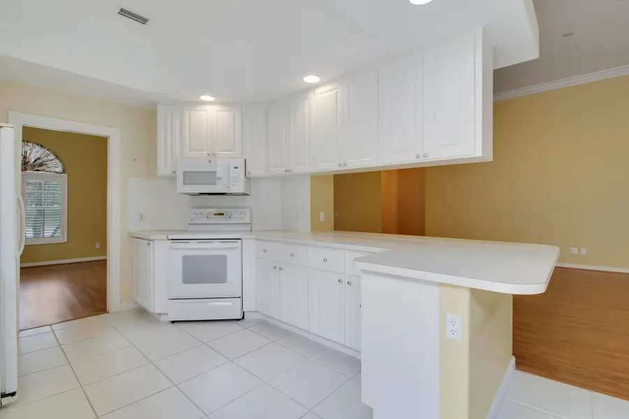 10755 Wharton Way, Palm Beach Gardens, FL 33412 - #3