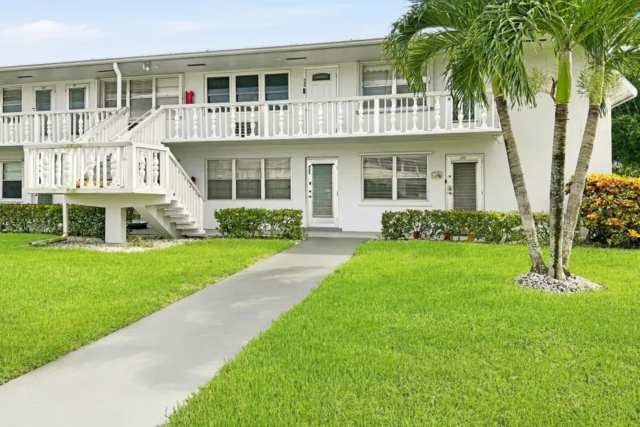 339 Northampton Q, West Palm Beach, FL 33417 - #2