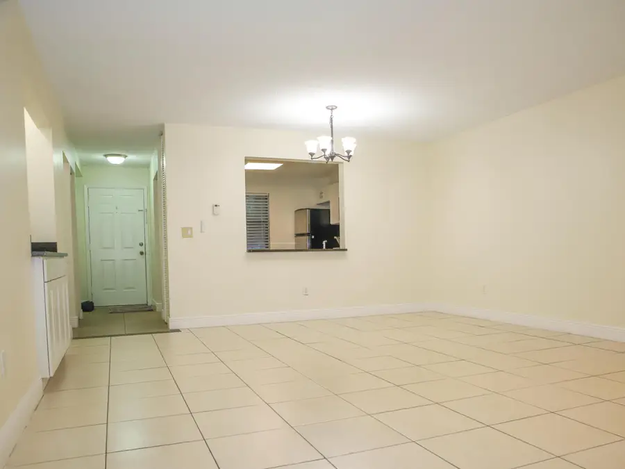 2007 W Lakeview Drive W, Royal Palm Beach, FL 33411 - #3