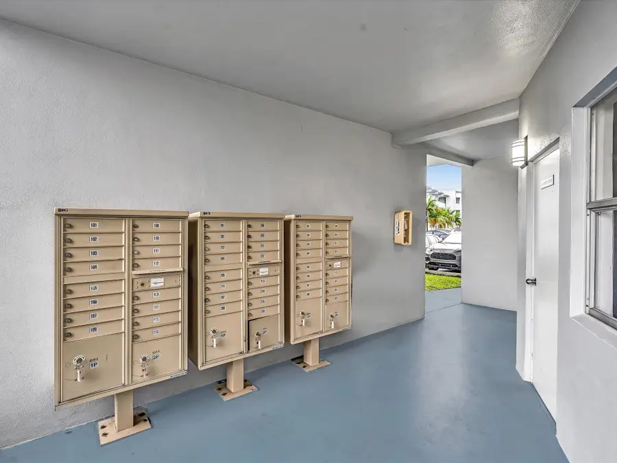 2309 Park Lane #316, Hollywood, FL 33021 - #3