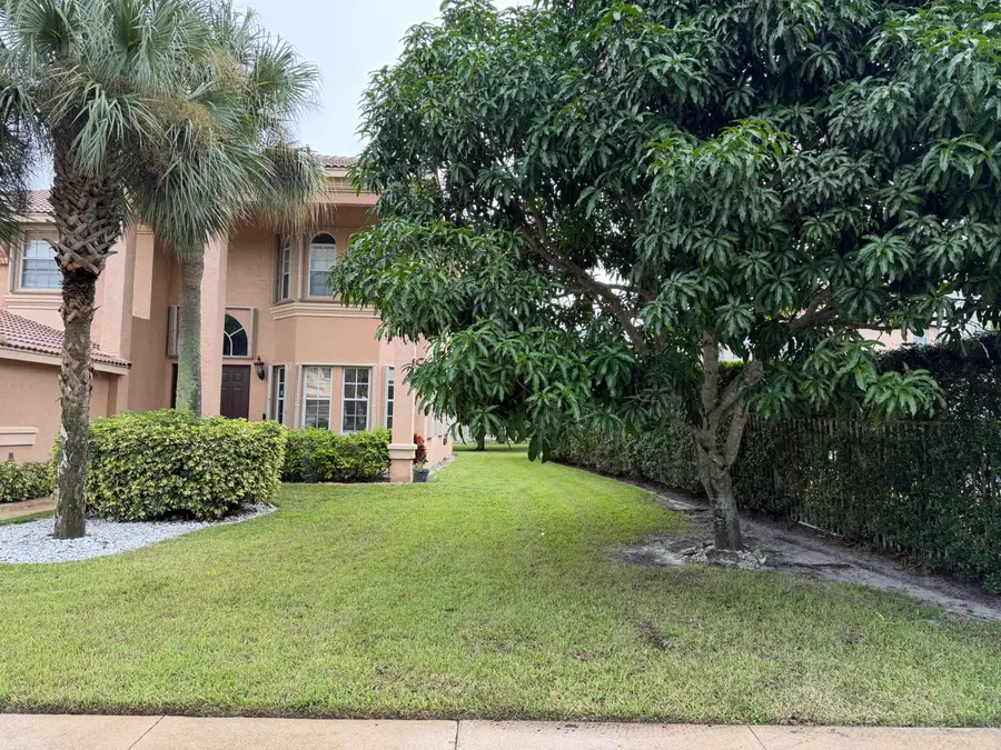 2243 Ridgewood Circle, Royal Palm Beach, FL 33411 - #3