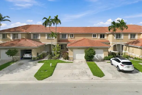 6215 Eaton Street, West Palm Beach, FL 33411