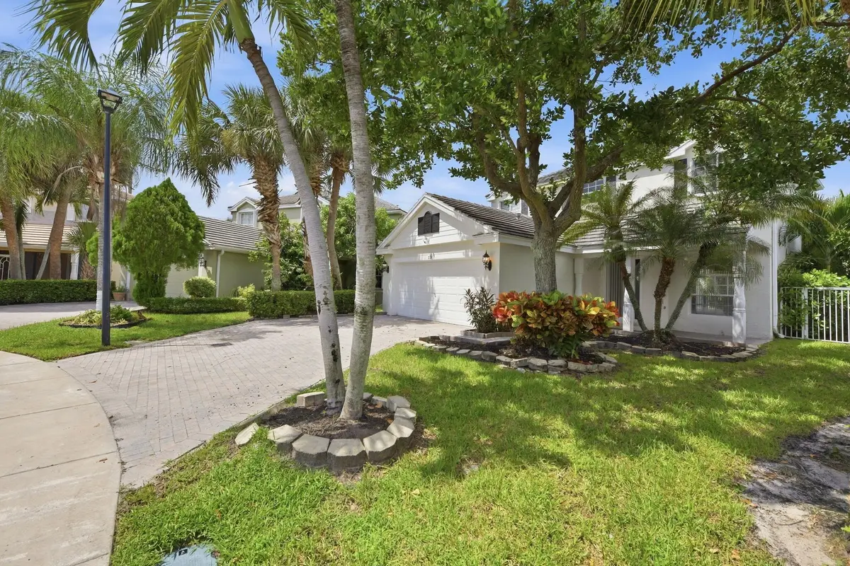 223 Berenger Walk, Royal Palm Beach, FL 33414 - #1