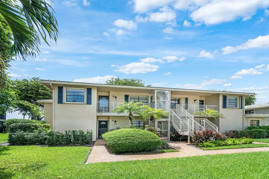 37 Stratford Lane W #D, Boynton Beach, FL 33436 - #3