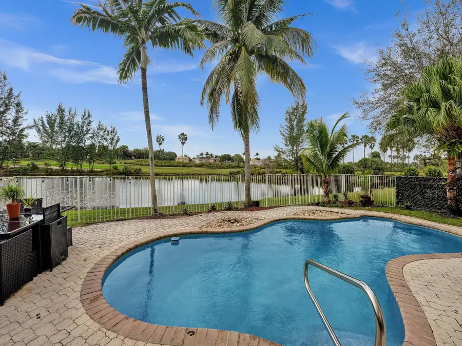 2111 Reston Circle, Royal Palm Beach, FL 33411 - #2