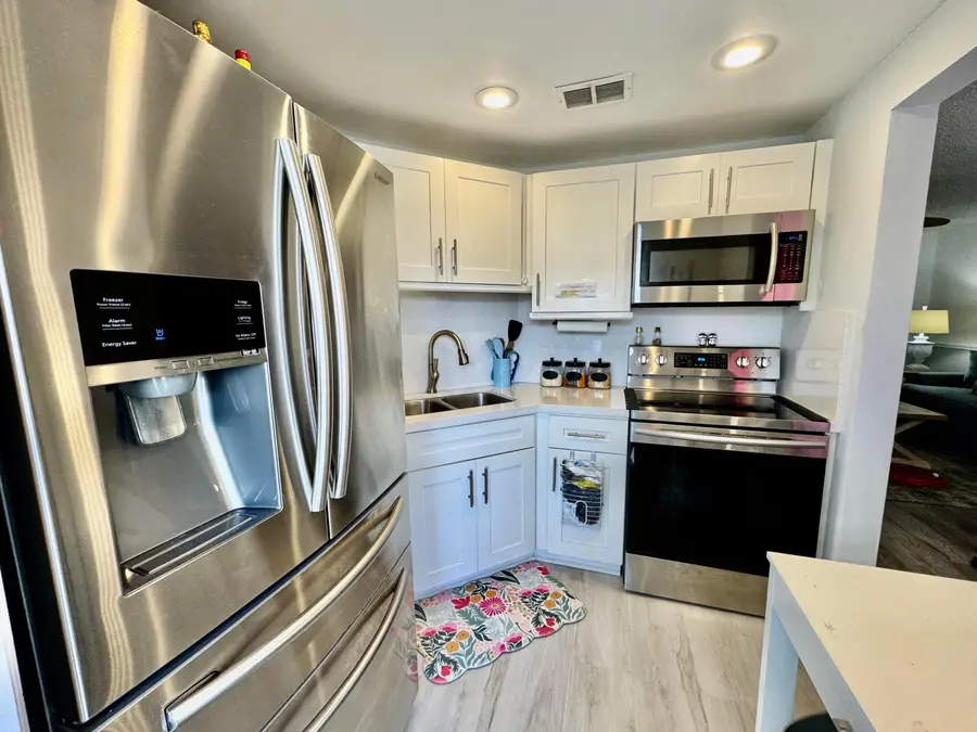 960 Crystal Lake #206, Deerfield Beach, FL 33064 - #3