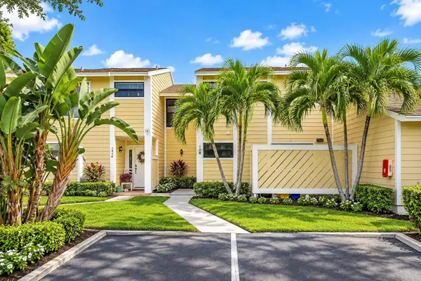 502 Lakewood Drive #10B, Jupiter, FL 33458