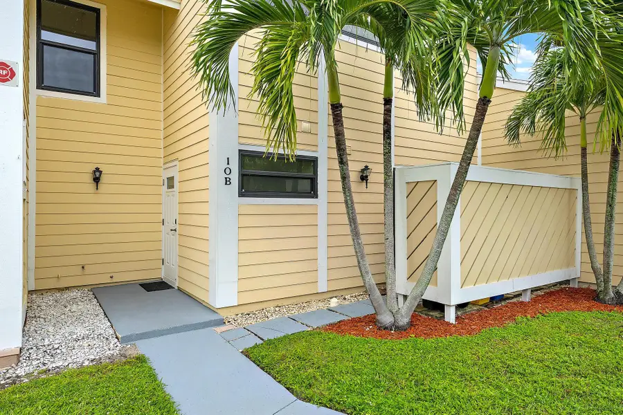 502 Lakewood Drive #10B, Jupiter, FL 33458 - #3