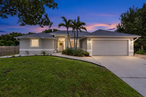 1974 SW Beauregard Street, Port St Lucie, FL 34953