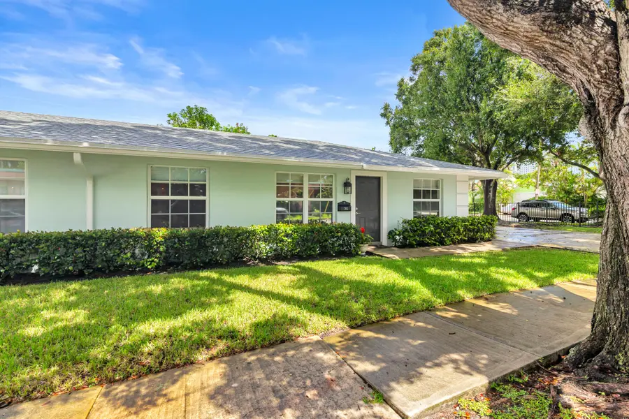705 New York Street, West Palm Beach, FL 33401 - #2