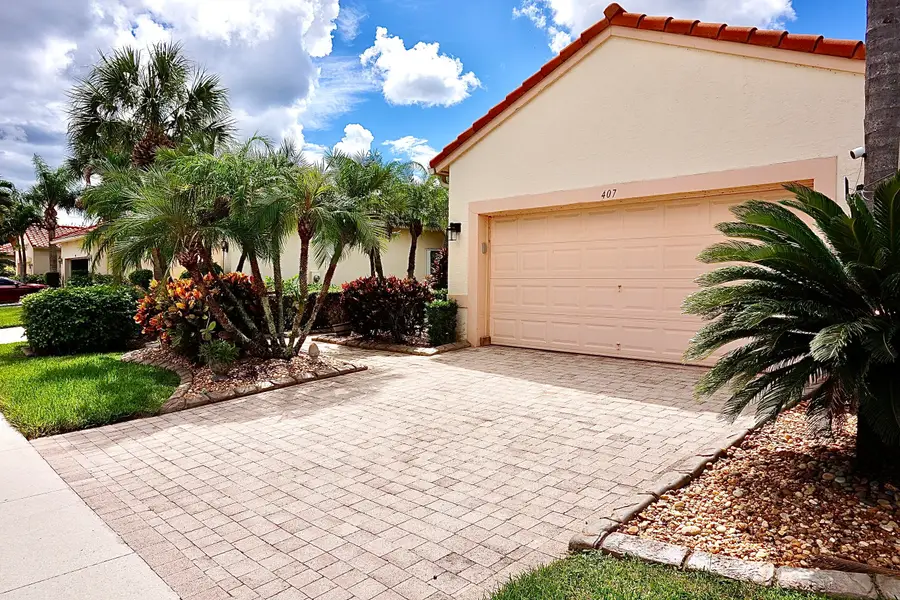407 NW Granville Street, Port Saint Lucie, FL 34986 - #2
