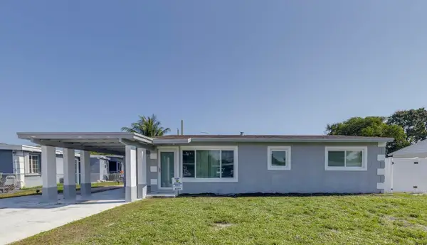 1526 NE 1st Court, Boynton Beach, FL 33435