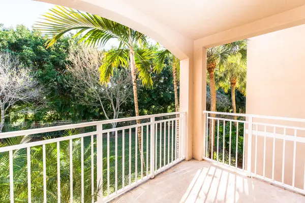 6492 Emerald Dunes Drive #205, West Palm Beach, FL 33411